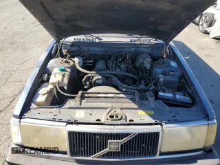 1993 Volvo 240 z VIN YV1AW8311P1955233, wystawiony jako Copart lot #76514004 z przebiegiem 216 723 mil mil oraz Szkody całkowita. Historia ofert i sprzedaży dostępna na DreamBid. Obrazek 11.