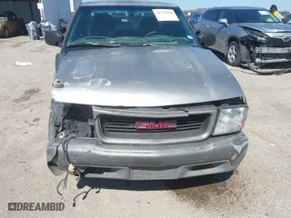 2001 GMC Sonoma SLS w/1SG Pkg with VIN 1GTCS19W218143006, listed as a IAAI auction lot 41754688 with 159,375 mi miles. Bid and sale history available at carsss.com. Image 6.