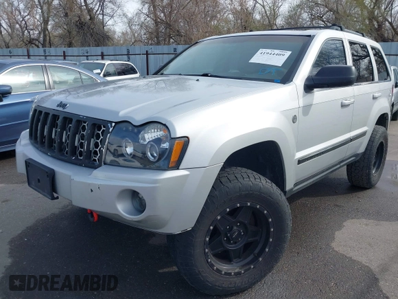 2006 Jeep Grand Cherokee Limited with VIN 1J4HR58N26C184901, listed as a IAAI auction lot 41944409 with 145,097 mi miles. Bid and sale history available at carsss.com. Image 18.