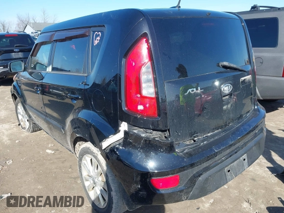 2012 Kia Soul + with VIN KNDJT2A60C7399403, listed as a IAAI auction lot 41820476 with 106,045 mi miles. Bid and sale history available at carsss.com. Image 6.