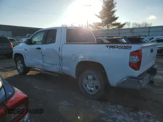 2016 Toyota Tundra 4WD Truck SR with VIN 5TFUW5F15GX576732, listed as a Copart auction lot 44025245 with 167,255 mi miles and Clean Title. Bid and sale history available at carsss.com. Image 2.