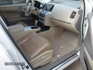 2014 Nissan Murano SL z VIN JN8AZ1MU1EW418461, wystawiony jako IAAI lot #41690883 z przebiegiem 191 612 mil mil oraz . Historia ofert i sprzedaży dostępna na DreamBid. Obrazek 5.
