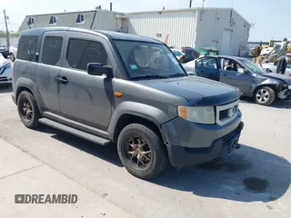 2011 Honda Element EX z VIN 5J6YH2H78BL000901, wystawiony jako IAAI lot #42272665 z przebiegiem 152 174 mil mil oraz . Historia ofert i sprzedaży dostępna na DreamBid. Obrazek 1.