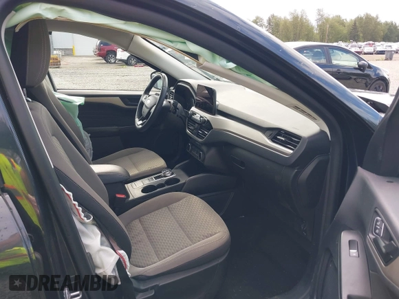 2022 Ford Escape SE Hybrid z VIN 1FMCU9BZ5NUA06681, wystawiony jako IAAI lot #42302156 z przebiegiem 61 582 mil mil oraz . Historia ofert i sprzedaży dostępna na DreamBid. Obrazek 5.