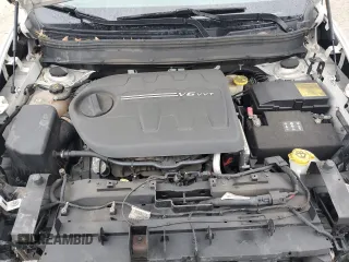 2016 Jeep Cherokee Limited with VIN 1C4PJMDS5GW205965, listed as a Copart auction lot 49147175 with 105,803 mi miles and Salvage title. Bid and sale history available at DreamBid. Image 12.