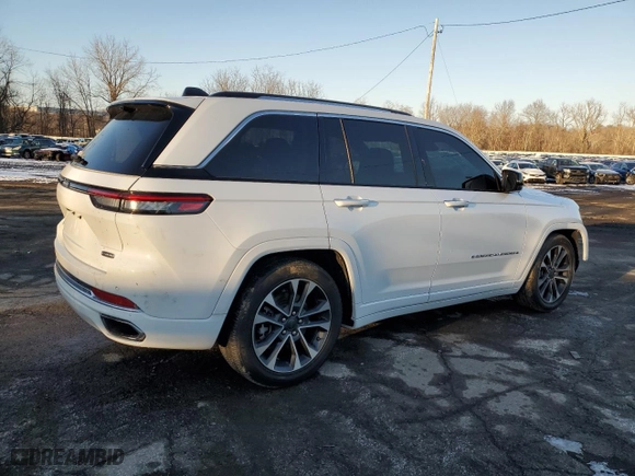 2023 Jeep Grand Cherokee 4xe Overland with VIN 1C4RJYD66P8794676, listed as a Copart auction lot 86281244 with 0 mi miles and Salvage Title. Bid and sale history available at carsss.com. Image 3.
