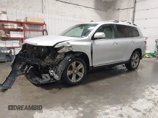 2013 Toyota Highlander Limited with VIN 5TDDK3EHXDS175547, listed as a IAAI auction lot 41334864 with 135,049 mi miles and . Bid and sale history available at DreamBid. Image 18.