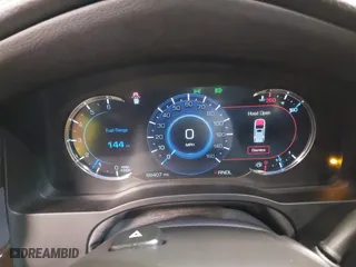2018 Cadillac Escalade Luxury with VIN 1GYS4BKJ6JR162043, listed as a IAAI auction lot 39095150 with 68,407 mi miles. Bid and sale history available at carsss.com. Image 15.