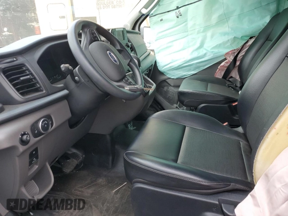 2021 Ford Transit Passenger XL z VIN 1FBAX9C82MKA89042, wystawiony jako Copart lot #74293364 z przebiegiem 5 481 mil mil oraz Szkoda całkowita • Salvage title. Historia ofert i sprzedaży dostępna na DreamBid. Obrazek 7.