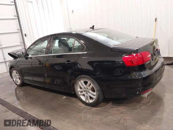 2014 Volkswagen Jetta SE with VIN 3VWD07AJ3EM437025, listed as a IAAI auction lot 42189870 with 96,530 mi miles and . Bid and sale history available at DreamBid. Image 14.