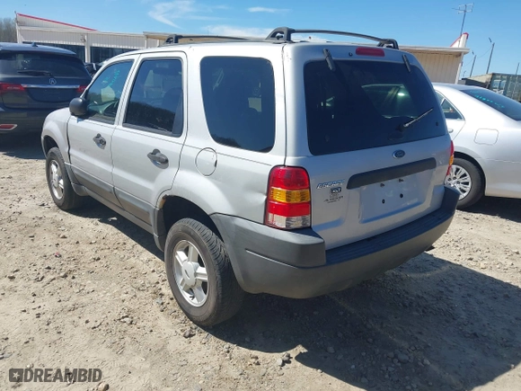 2003 Ford Escape XLT Popular with VIN 1FMYU03103KC87839, listed as a IAAI auction lot 41831997 with 241,204 mi miles. Bid and sale history available at carsss.com. Image 3.