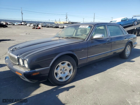 2002 Jaguar XJ VDP with VIN SAJDA24C52LF42702, listed as a Copart auction lot 41927545 with 0 mi miles and Salvage Title. Bid and sale history available at carsss.com. Image 1.