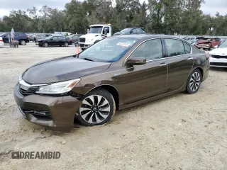2017 Honda Accord Touring z VIN JHMCR6F74HC023722, wystawiony jako Copart lot #46122315 z przebiegiem Nie podano mil oraz Szkoda całkowita • Salvage title. Historia ofert i sprzedaży dostępna na DreamBid. Obrazek 1.