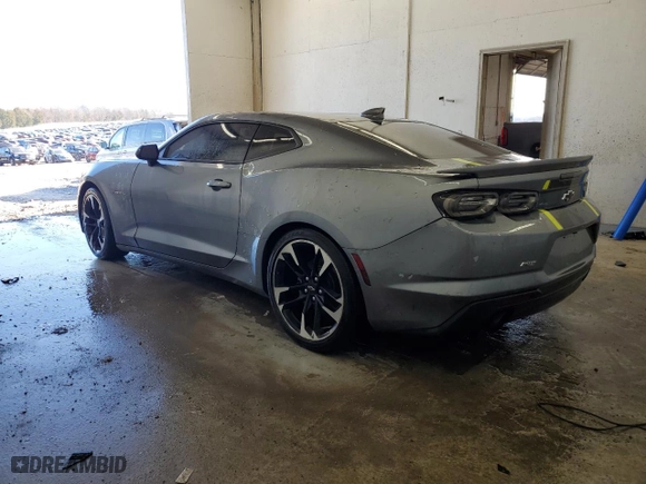 2021 Chevrolet Camaro 2LT with VIN 1G1FD1RX5M0131850, listed as a Copart auction lot 86775334 with 80,777 mi miles and Clean Title. Bid and sale history available at carsss.com. Image 2.