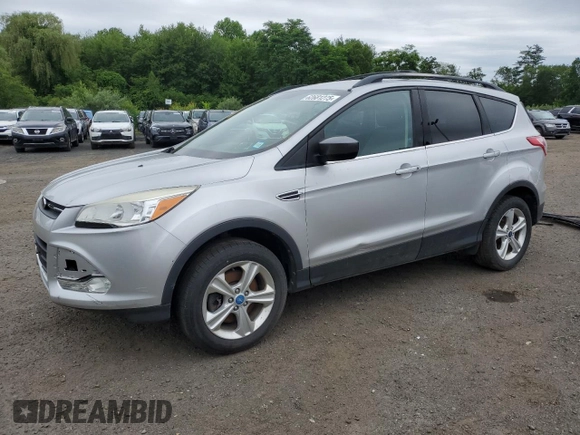 2013 Ford Escape SE z VIN 1FMCU9G9XDUC40645, wystawiony jako Copart lot #62681275 z przebiegiem 117 744 mil mil oraz Czysty tytuł • Clean title. Historia ofert i sprzedaży dostępna na DreamBid. Obrazek 1.