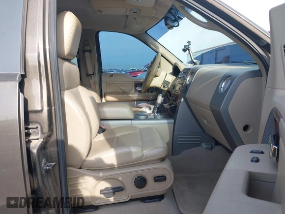 2008 Ford F-150 XLT with VIN 1FTPW14V88FC12131, listed as a IAAI auction lot 42787324 with 203,951 mi miles and . Bid and sale history available at DreamBid. Image 5.