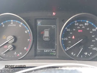 2018 Toyota RAV4 XLE with VIN 2T3RFREV5JW722012, listed as a IAAI auction lot 41830170 with 68,917 mi miles. Bid and sale history available at carsss.com. Image 7.