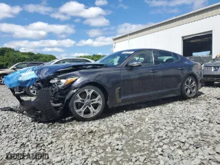 2021 Kia Stinger GT-Line with VIN KNAE15LA1M6090232, listed as a Copart auction lot 61403894 with 34,403 mi miles and Salvage Title. Bid and sale history available at carsss.com. Image 1.