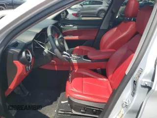 2021 Alfa Romeo Stelvio Ti z VIN ZASPAKBNXM7D03145, wystawiony jako Copart lot #54486365 z przebiegiem 34 139 mil mil oraz Szkoda całkowita • Salvage title. Historia ofert i sprzedaży dostępna na DreamBid. Obrazek 7.