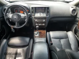 2009 Nissan Maxima SV z VIN 1N4AA51E79C827021, wystawiony jako Copart lot #59654455 z przebiegiem 119 899 mil mil oraz Czysty tytuł • Clean title. Historia ofert i sprzedaży dostępna na DreamBid. Obrazek 8.