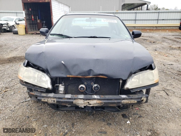 2002 Honda Accord Sdn SE with VIN 1HGCG668X2A108374, listed as a Copart auction lot 51252255 with 182,610 mi miles and Clean Title. Bid and sale history available at carsss.com. Image 5.
