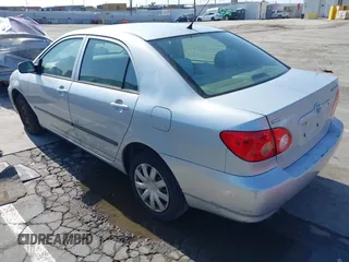 2007 Toyota Corolla CE z VIN 1NXBR32E57Z802566, wystawiony jako IAAI lot #42394007 z przebiegiem 195 301 mil mil oraz . Historia ofert i sprzedaży dostępna na DreamBid. Obrazek 3.