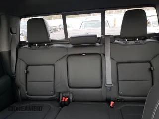 2020 Chevrolet Silverado 1500 LTZ with VIN 3GCUYGED2LG241850, listed as a Copart auction lot 47477065 with 31,589 mi miles and Salvage Title. Bid and sale history available at DreamBid. Image 10.