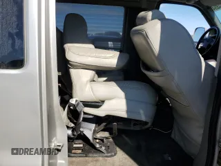 2006 GMC Savana z VIN 1GDGG29U661252944, wystawiony jako Copart lot #76284894 z przebiegiem 192 410 mil mil oraz Szkoda całkowita • Salvage title. Historia ofert i sprzedaży dostępna na DreamBid. Obrazek 11.