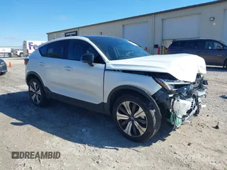 2023 Volvo C40 Plus с VIN YV4ED3GL9P2038589, выставлен на аукционе IAAI как лот 41738904 с пробегом 21 141 миль миль и . История ставок и продаж доступна на DreamBid. Изображение 1.