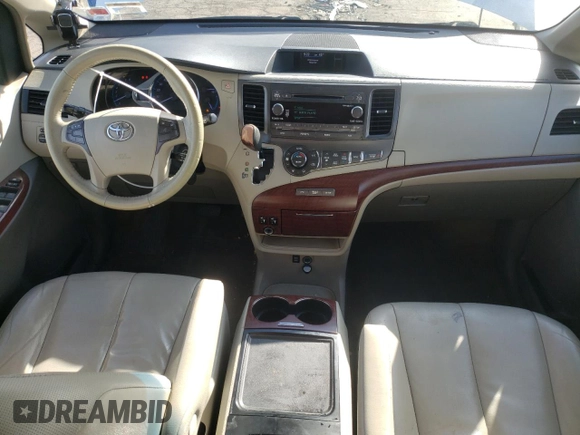 2013 Toyota Sienna XLE with VIN 5TDDK3DC2DS062598, listed as a Copart auction lot 50026545 with 130,719 mi miles and Salvage Title. Bid and sale history available at DreamBid. Image 8.