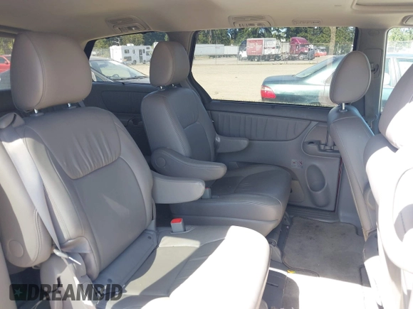 2009 Toyota Sienna XLE with VIN 5TDZK22C49S239176, listed as a IAAI auction lot 42054025 with 151,537 mi miles. Bid and sale history available at carsss.com. Image 8.