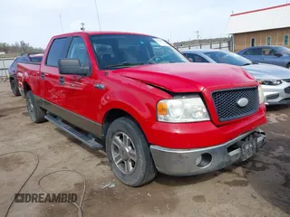 2006 Ford F-150 XLT with VIN 1FTRW12W56KD72119, listed as a IAAI auction lot 41819877 with 247,387 mi miles. Bid and sale history available at carsss.com. Image 1.