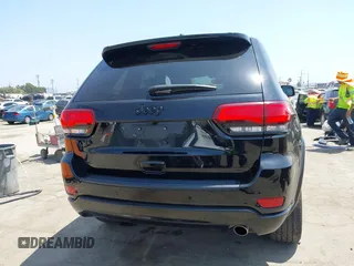 2019 Jeep Grand Cherokee Laredo z VIN 1C4RJEAG7KC858239, wystawiony jako IAAI lot #42587403 z przebiegiem 41 879 mil mil oraz . Historia ofert i sprzedaży dostępna na DreamBid. Obrazek 17.