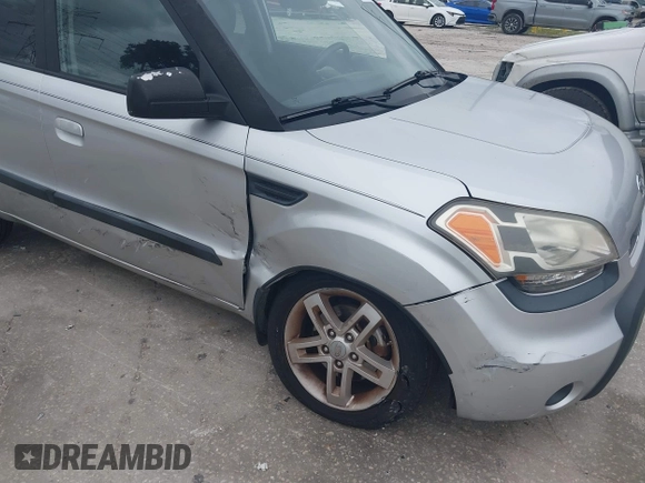 2010 Kia Soul + with VIN KNDJT2A26A7161226, listed as a IAAI auction lot 40536615 with 130,162 mi miles and . Bid and sale history available at DreamBid. Image 6.