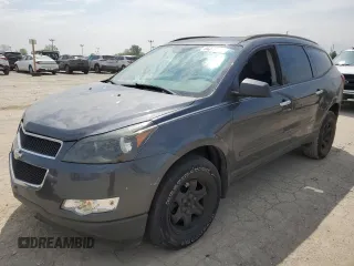 2012 Chevrolet Traverse LS z VIN 1GNKRFED7CJ382627, wystawiony jako Copart lot #56215255 z przebiegiem 143 758 mil mil oraz Szkoda całkowita • Salvage title. Historia ofert i sprzedaży dostępna na DreamBid. Obrazek 1.