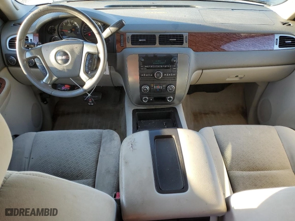 2007 GMC Yukon XL SLT with VIN 1GKFK16347J209889, listed as a Copart auction lot 89247685 with 179,886 mi miles and Salvage Title. Bid and sale history available at carsss.com. Image 8.