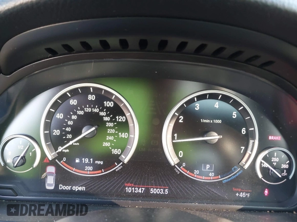 2013 BMW 5 Series 550i with VIN WBAFR9C51DDX79769, listed as a IAAI auction lot 40679820 with 101,347 mi miles and . Bid and sale history available at carsss.com. Image 7.