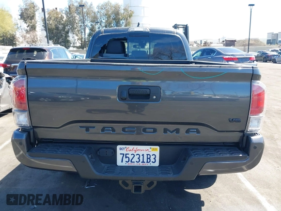 2021 Toyota Tacoma SR5 с VIN 3TMDZ5BN6MM099584, выставлен на аукционе IAAI как лот 41848068 с пробегом 28 556 миль миль и . История ставок и продаж доступна на DreamBid. Изображение 17.