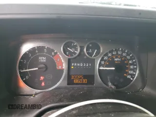 2007 Hummer H3 SUV with VIN 5GTDN13E978167512, listed as a Copart auction lot 79580574 with 186,030 mi miles and Salvage Title. Bid and sale history available at carsss.com. Image 9.