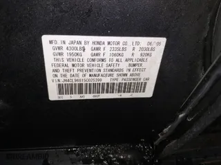 2005 Acura TSX with VIN JH4CL96815C025399, listed as a IAAI auction lot 41560606 with 1 mi miles. Bid and sale history available at carsss.com. Image 9.