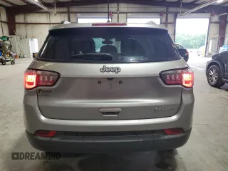 2018 Jeep Compass Sport z VIN 3C4NJCAB7JT240638, wystawiony jako Copart lot #58987085 z przebiegiem 70 310 mil mil oraz Szkoda całkowita • Salvage title. Historia ofert i sprzedaży dostępna na DreamBid. Obrazek 6.