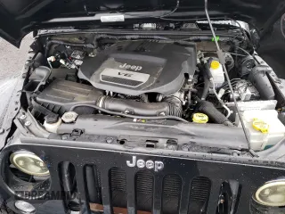 2017 Jeep Wrangler Unlimited Sport with VIN 1C4BJWDG7HL747010, listed as a Copart auction lot 64274405 with 61,602 mi miles and Salvage title. Bid and sale history available at DreamBid. Image 11.
