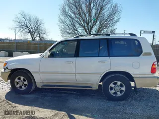 2000 Toyota Land Cruiser with VIN JT3HT05J5Y0126396, listed as a IAAI auction lot 41986185 with 201,156 mi miles. Bid and sale history available at carsss.com. Image 15.