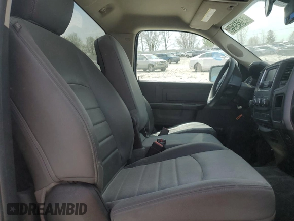 2019 Ram 1500 Tradesman с VIN 3C6JR7DG6KG691812, выставлен на аукционе Copart как лот 54824525 с пробегом Не указан миль и Списание • Salvage title. История ставок и продаж доступна на DreamBid. Изображение 10.