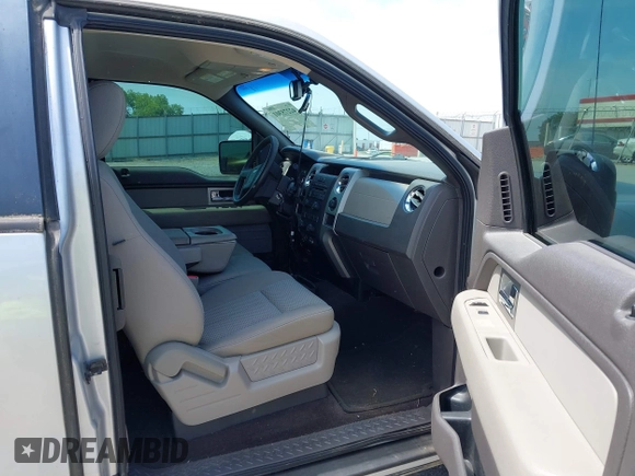 2009 Ford F-150 STX with VIN 1FTRX12849KC94659, listed as a IAAI auction lot 42275301 with 159,357 mi miles and . Bid and sale history available at DreamBid. Image 5.