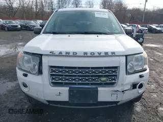 2008 Land Rover LR2 SE z VIN SALFS24N18H044567, wystawiony jako IAAI lot #41863429 z przebiegiem 156 669 mil mil oraz . Historia ofert i sprzedaży dostępna na DreamBid. Obrazek 12.