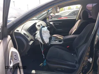 2013 Nissan Altima SL with VIN 1N4AL3APXDN456370, listed as a IAAI auction lot 42257489 with 172,491 mi miles and . Bid and sale history available at DreamBid. Image 5.