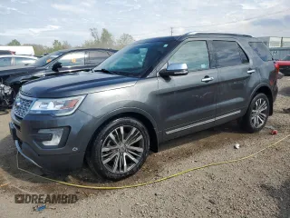 2017 Ford Explorer Platinum z VIN 1FM5K8HTXHGC08950, wystawiony jako Copart lot #56746395 z przebiegiem 243 576 mil mil oraz Szkoda całkowita • Salvage title. Historia ofert i sprzedaży dostępna na DreamBid. Obrazek 1.