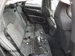 2023 Audi e-tron GT Premium Plus z VIN WAUFJBFWXP7003131, wystawiony jako Copart lot #38763864 z przebiegiem 16 636 mil mil oraz . Historia ofert i sprzedaży dostępna na DreamBid. Obrazek 10.