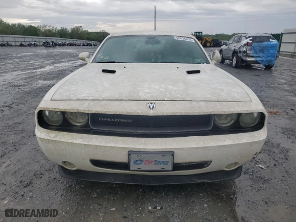 2009 Dodge Challenger SE with VIN 2B3LJ44V79H522576, listed as a Copart auction lot 52038555 with 168,322 mi miles and Clean Title. Bid and sale history available at carsss.com. Image 5.
